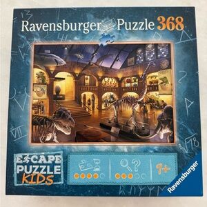Ravensburger Museum Mysteries Escape Puzzle Kids - 368 Pieces NIB